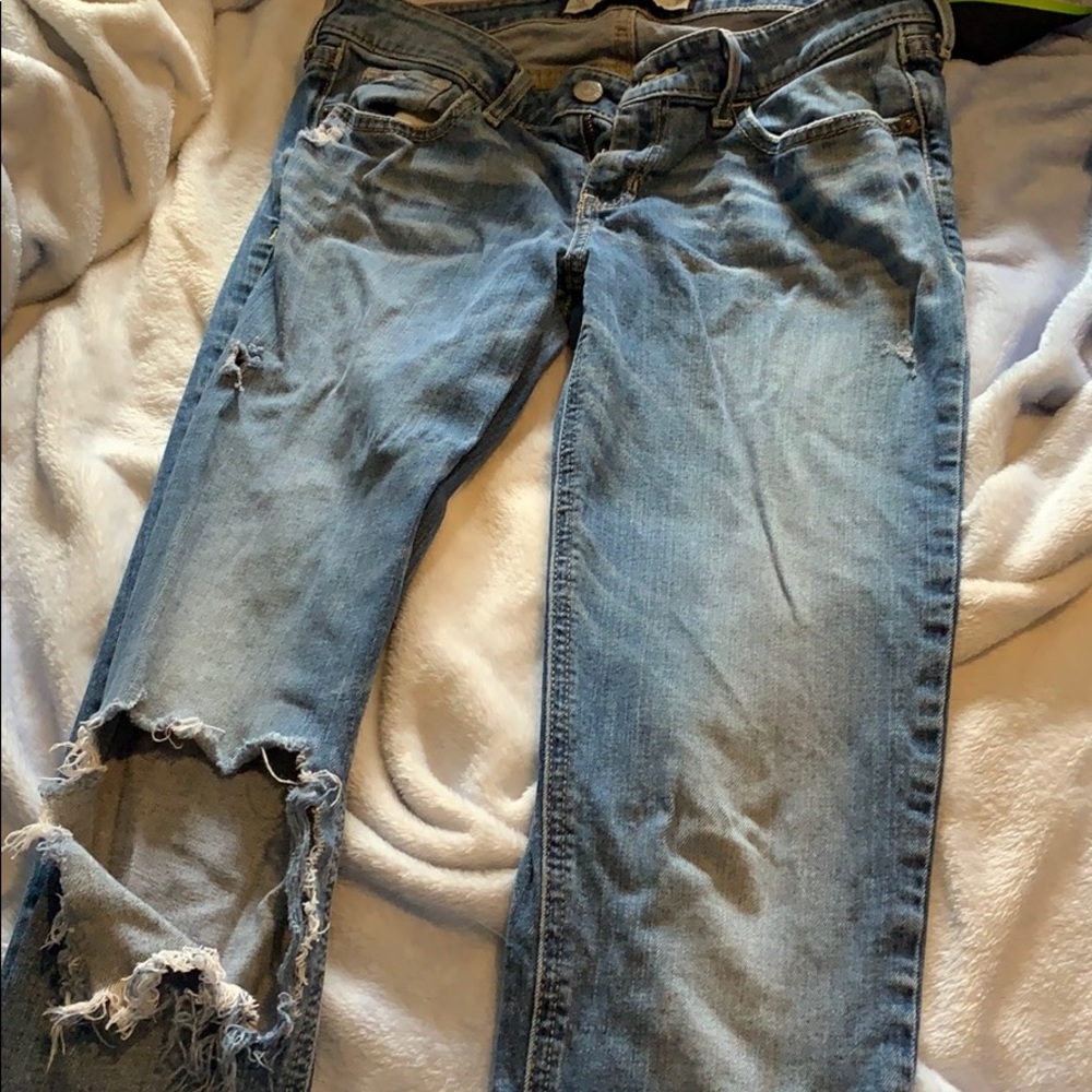 Hollister size 5L